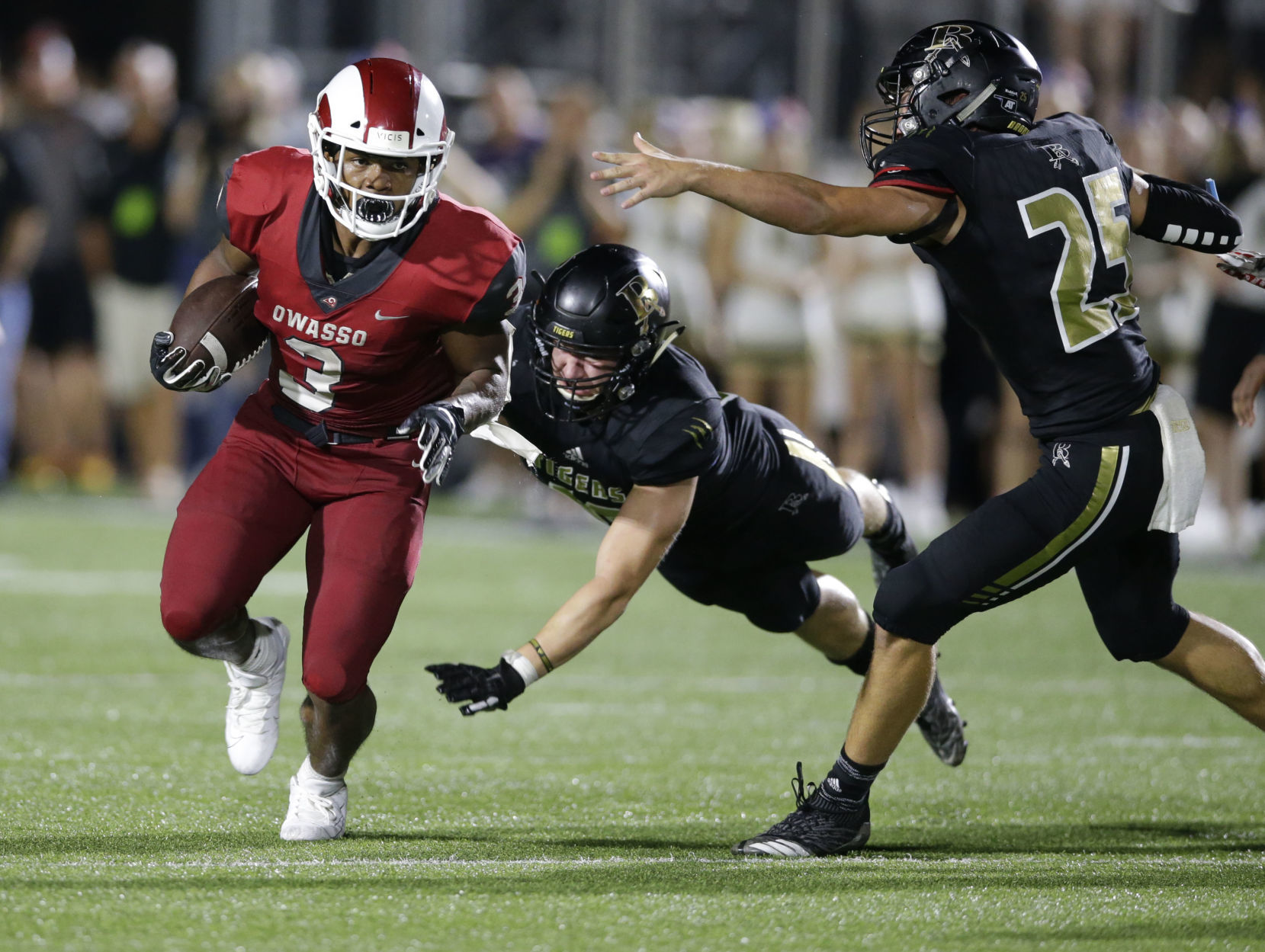 Player of the week nominee: Owasso senior running back Isaiah Jacobs